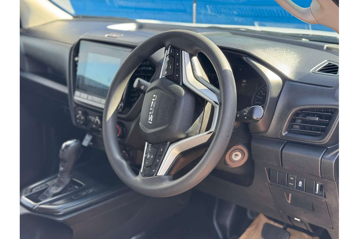 2021 Isuzu D-MAX SX  4X4
