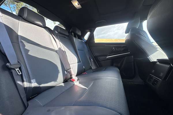 2024 Toyota bZ4X  YEAM15R