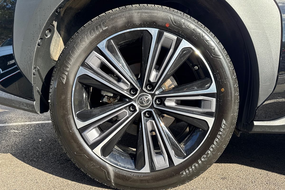 2024 Toyota bZ4X  YEAM15R