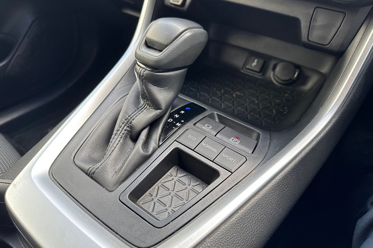 2019 Toyota RAV4 GX MXAA52R