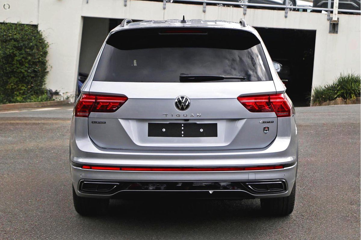 2024 Volkswagen Tiguan Wolfsburg Edition Allspace 5N