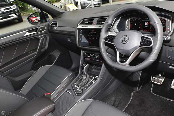 2024 Volkswagen Tiguan Wolfsburg Edition Allspace 5N