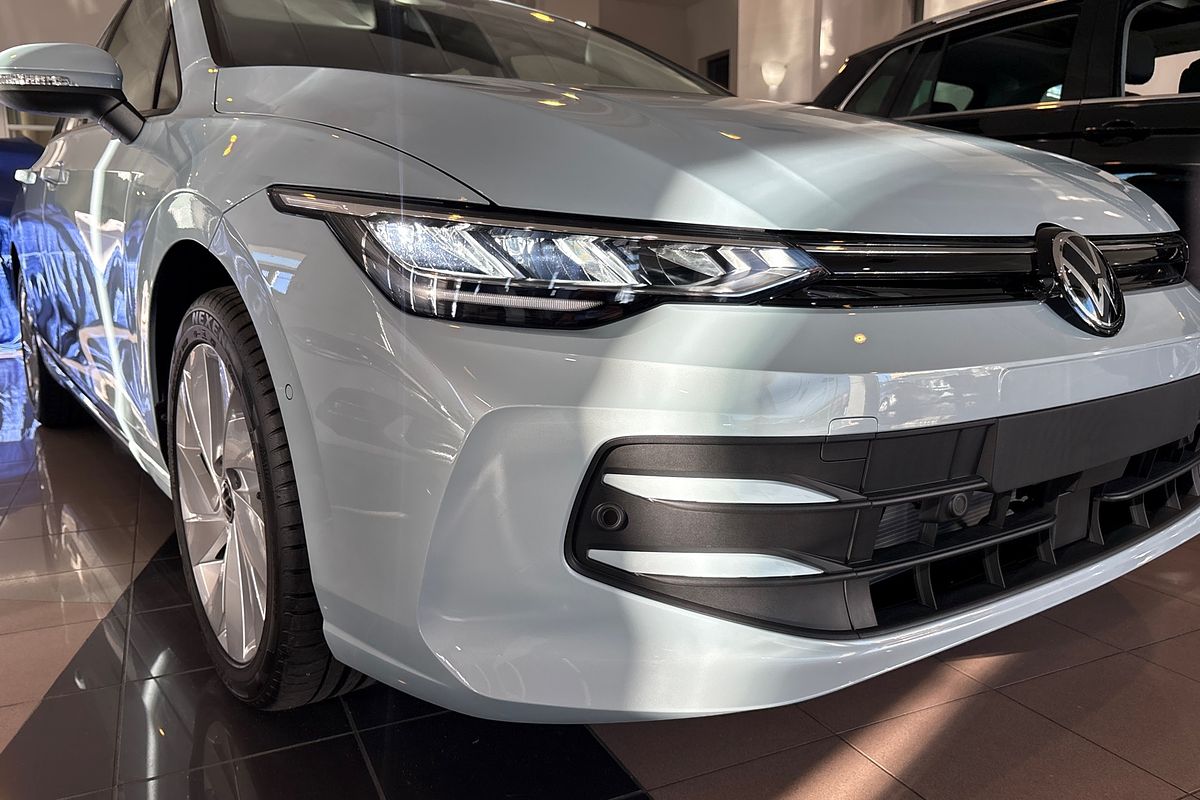 2025 Volkswagen Golf 110TSI Life 8.5