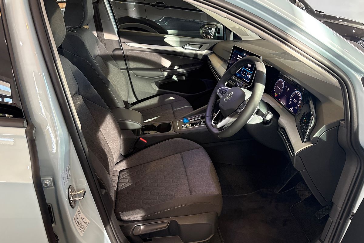 2025 Volkswagen Golf 110TSI Life 8.5