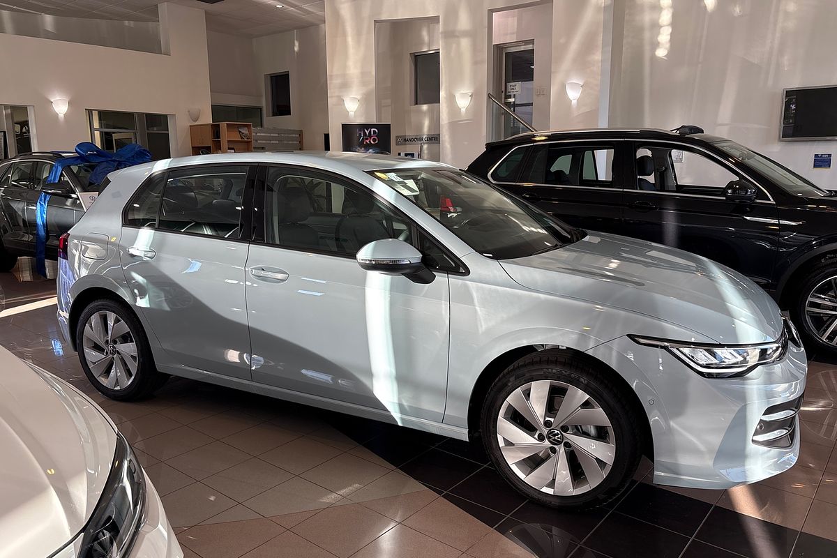 2025 Volkswagen Golf 110TSI Life 8.5