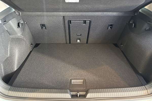 2025 Volkswagen Golf 110TSI Life 8.5