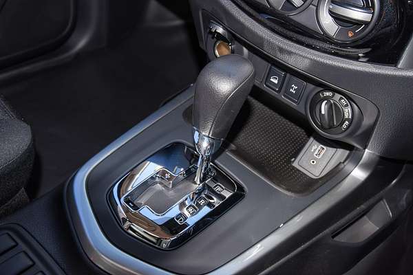 2024 Nissan Navara SL D23 4X4