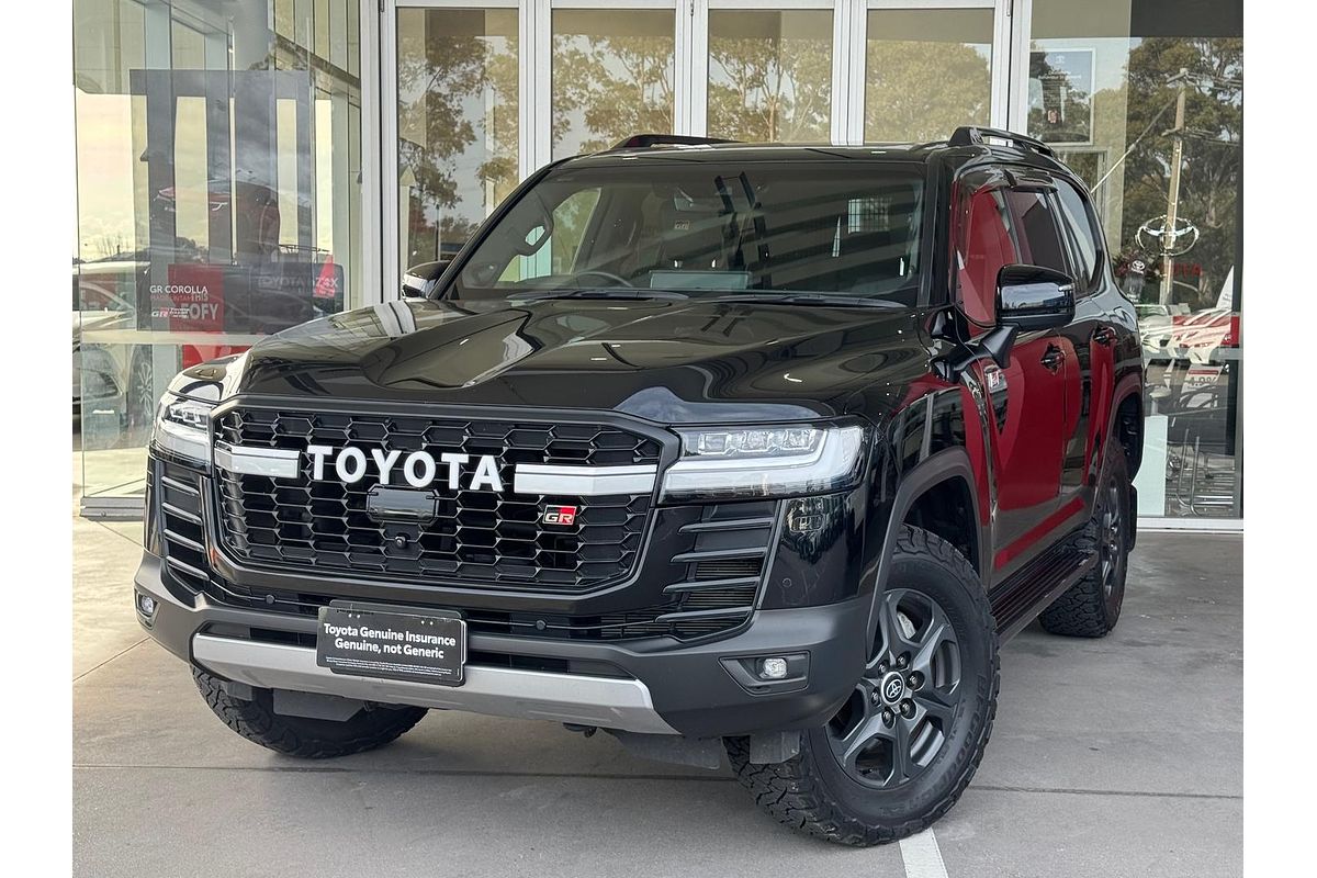 2023 Toyota Landcruiser GR Sport FJA300R