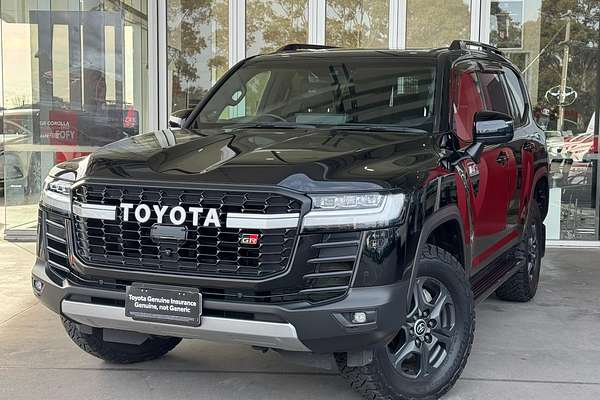 2023 Toyota Landcruiser GR Sport FJA300R