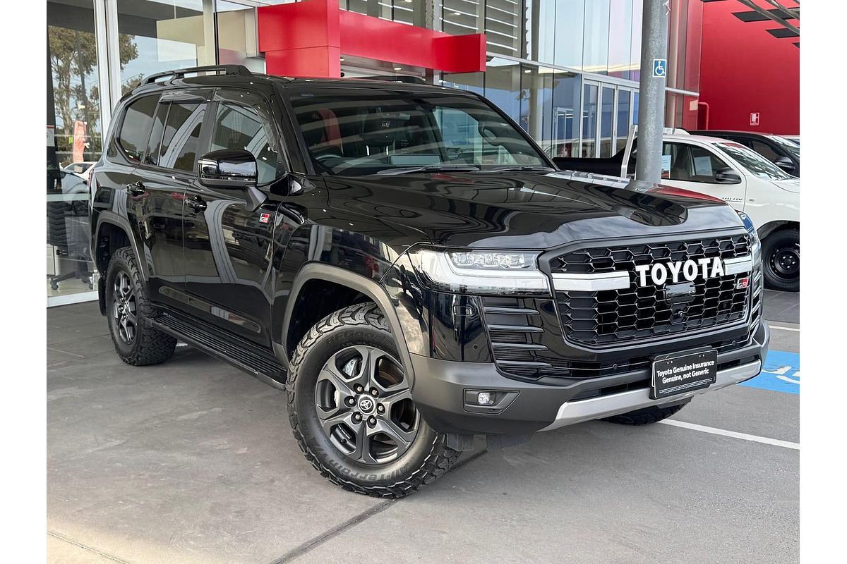 2023 Toyota Landcruiser GR Sport FJA300R