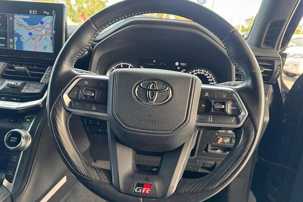 2023 Toyota Landcruiser GR Sport FJA300R