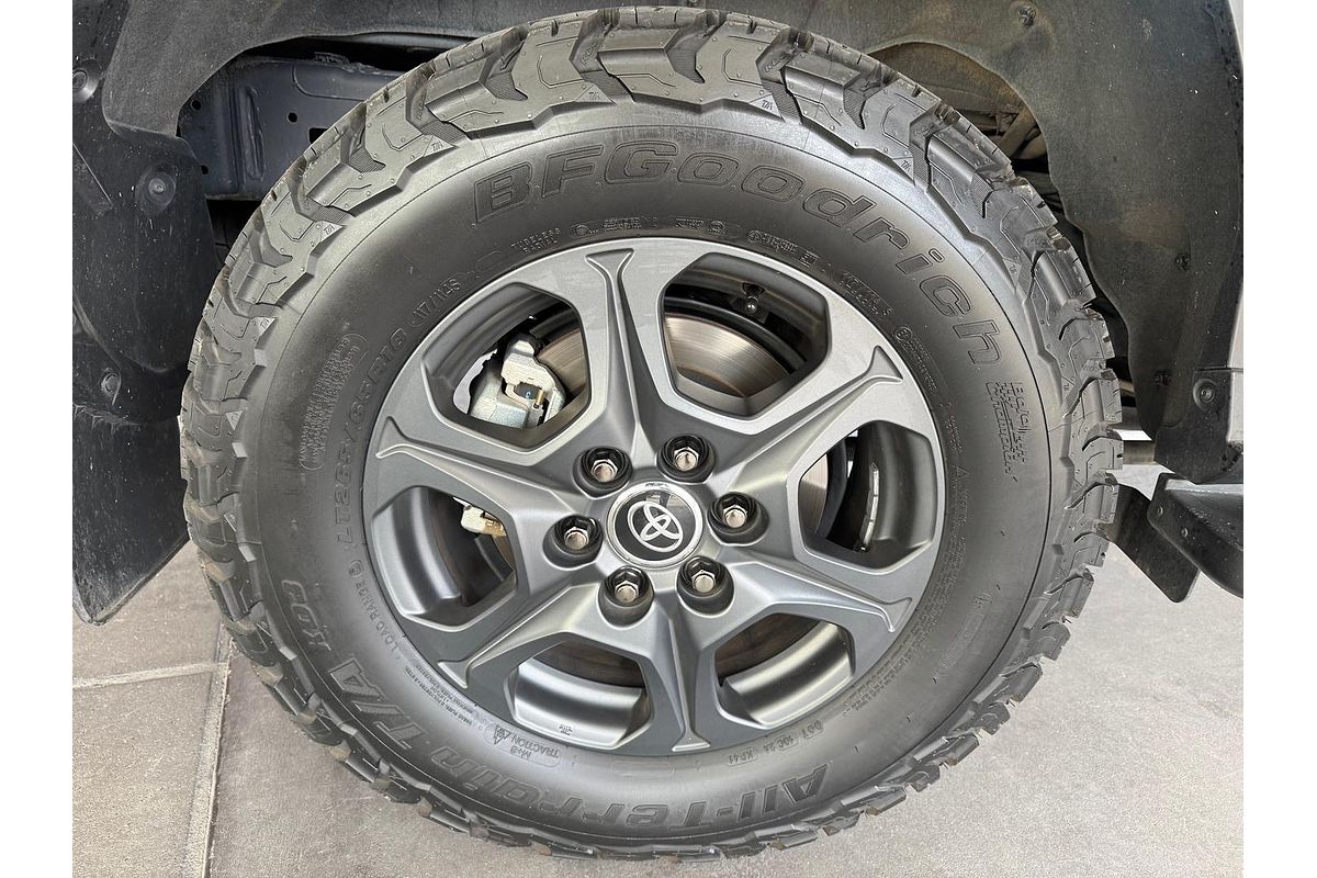 2023 Toyota Landcruiser GR Sport FJA300R