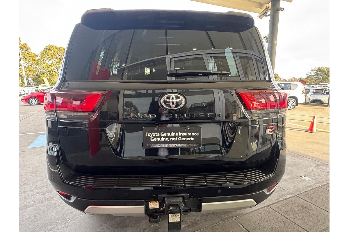 2023 Toyota Landcruiser GR Sport FJA300R
