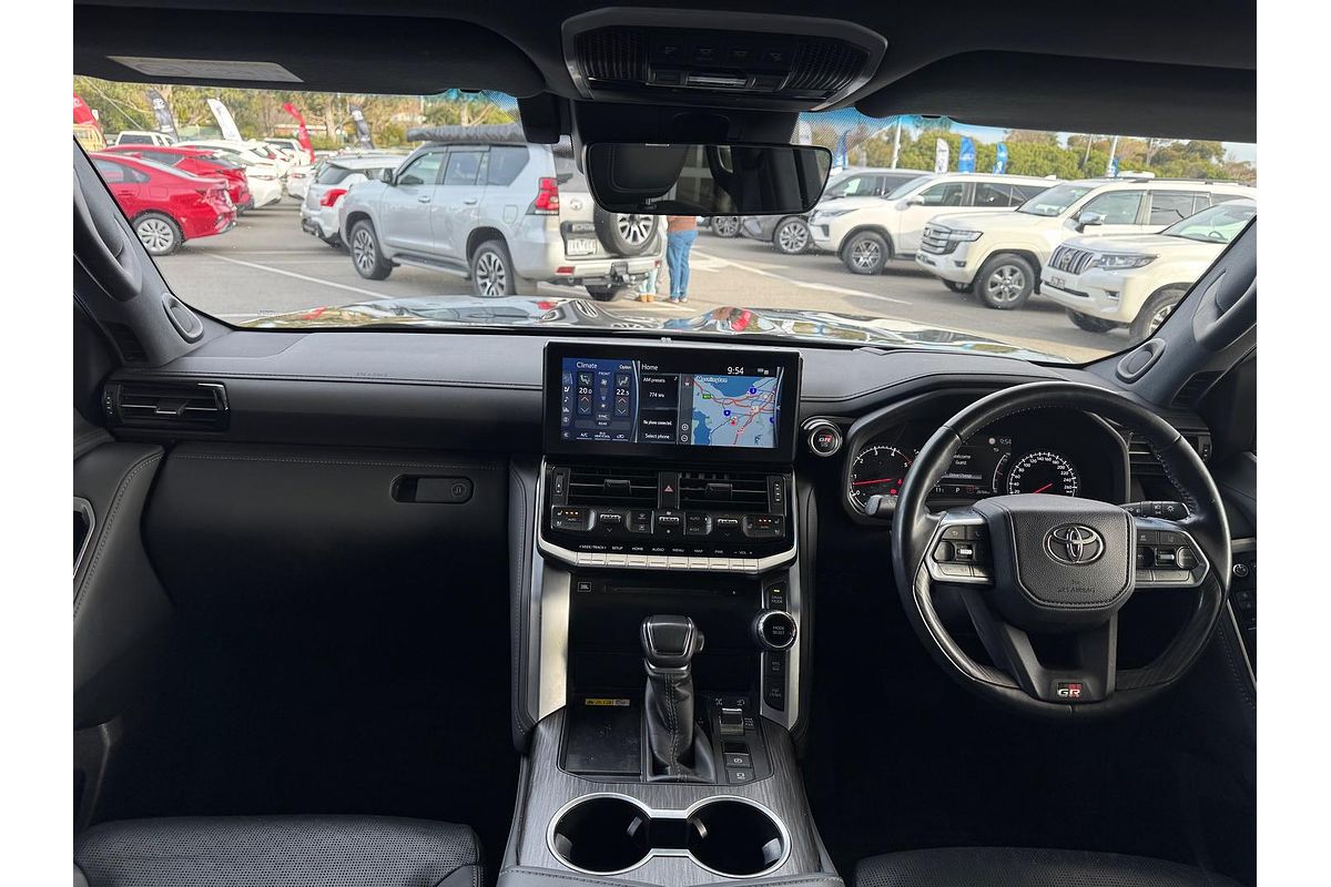 2023 Toyota Landcruiser GR Sport FJA300R