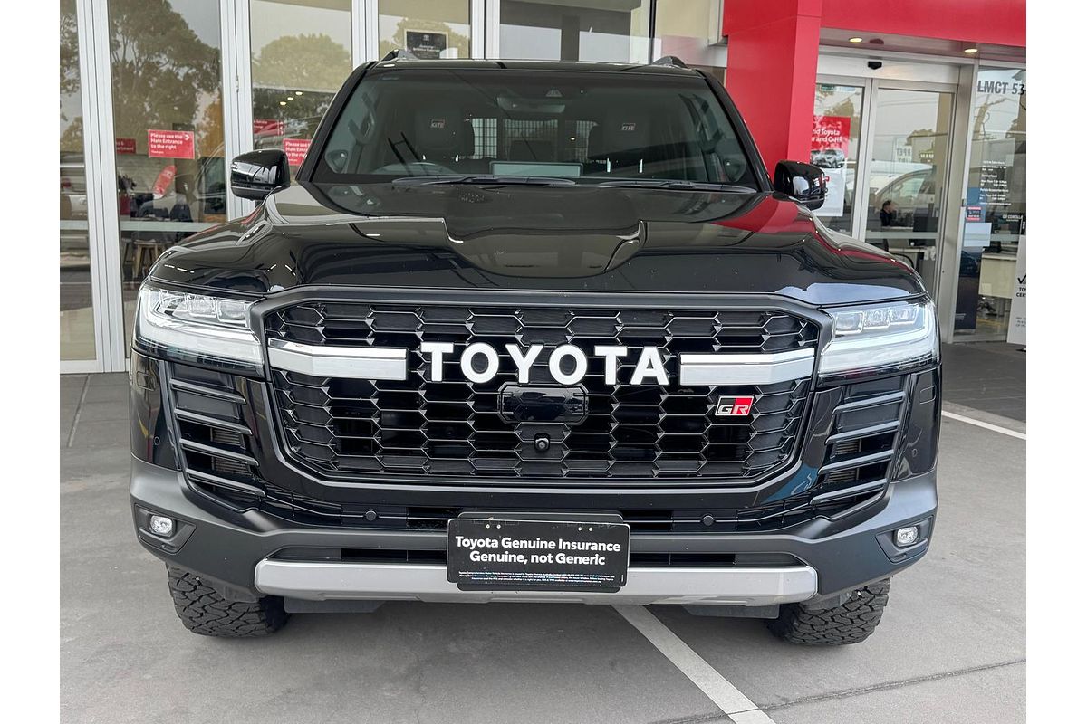 2023 Toyota Landcruiser GR Sport FJA300R
