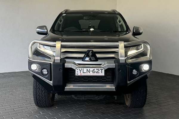 2022 Mitsubishi Pajero Sport GLS QF