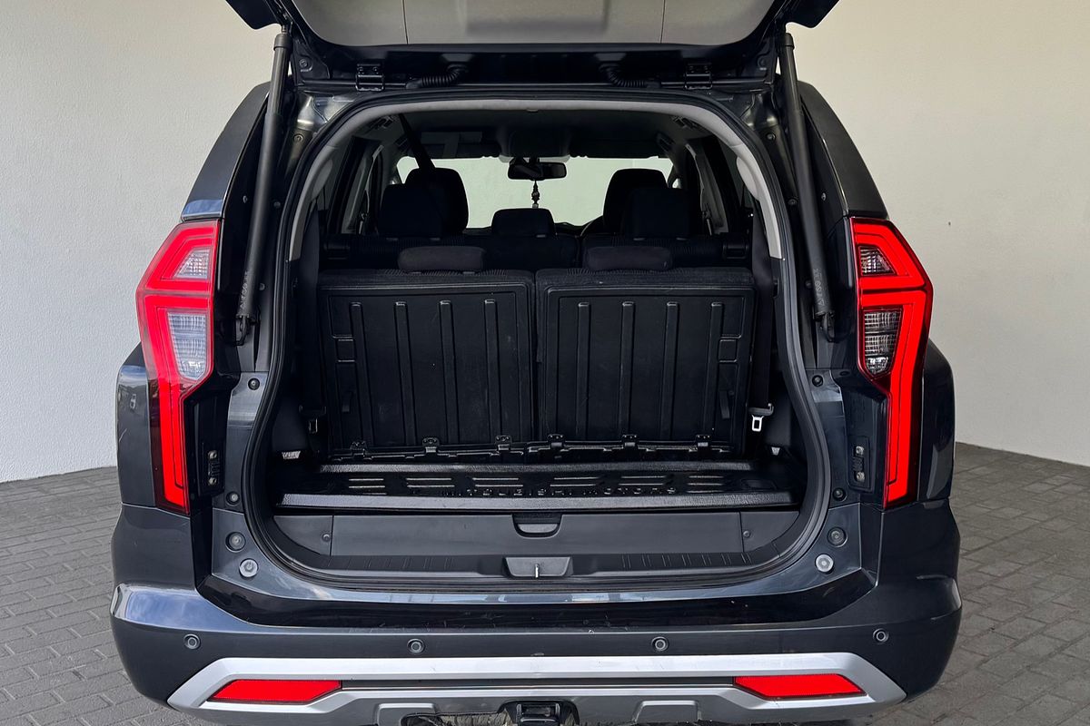 2022 Mitsubishi Pajero Sport GLS QF