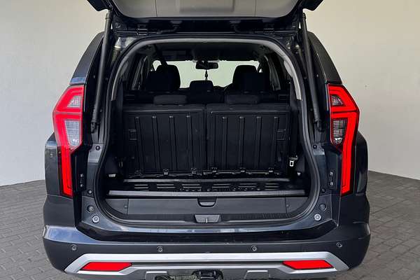2022 Mitsubishi Pajero Sport GLS QF