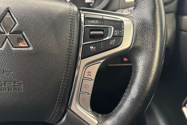 2022 Mitsubishi Pajero Sport GLS QF