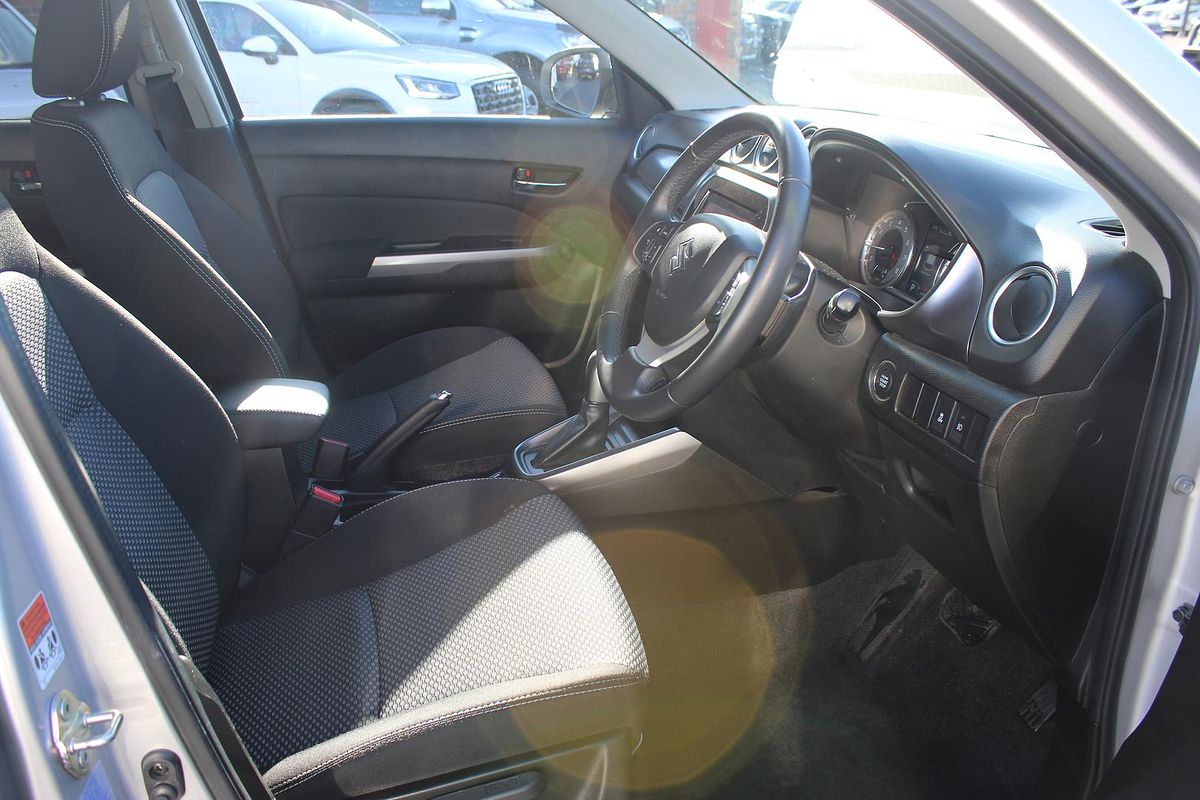 2023 Suzuki Vitara LY Series II