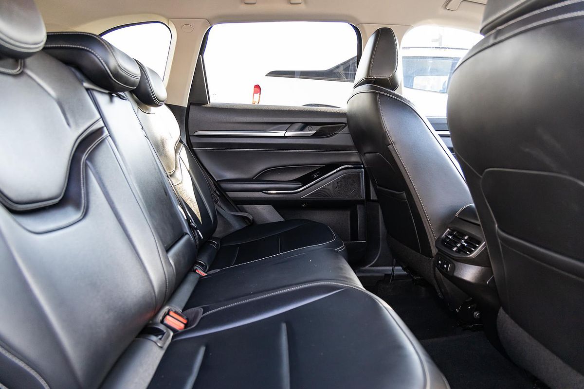 2022 GWM Haval H6 Lux Hybrid B01