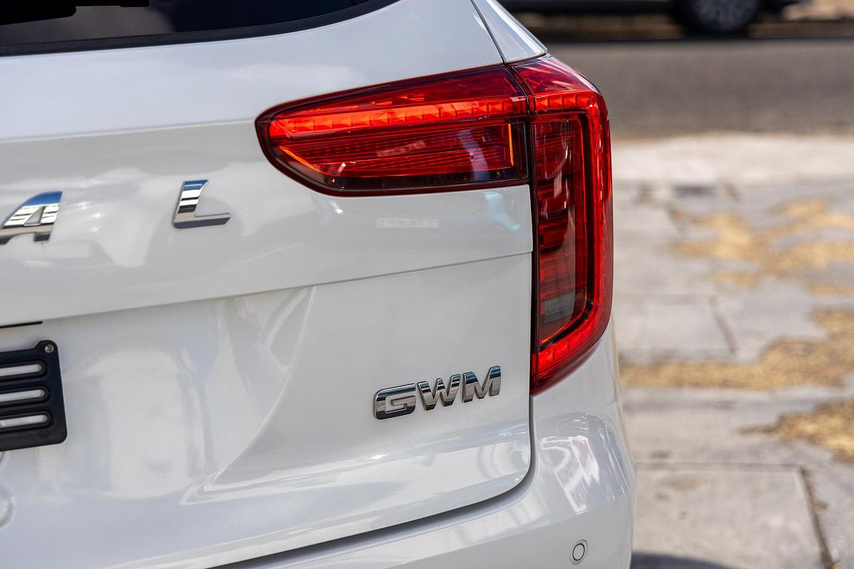 2022 GWM Haval Jolion Ultra Hybrid A01