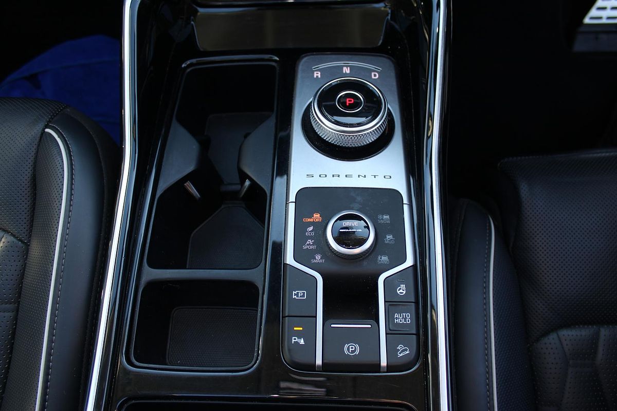 2020 Kia Sorento Sport MQ4