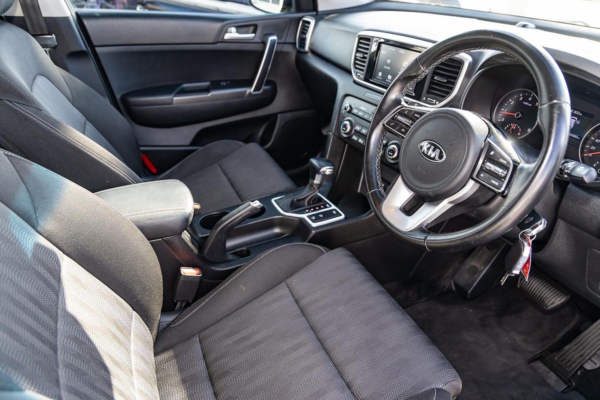 2020 Kia Sportage S QL
