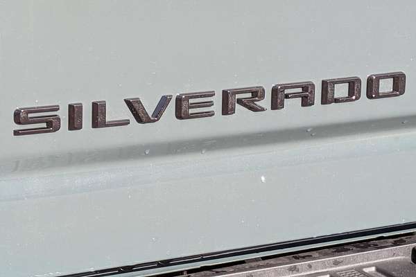 2025 Chevrolet Silverado HD LTZ Premium W/Tech Pack T1 4X4