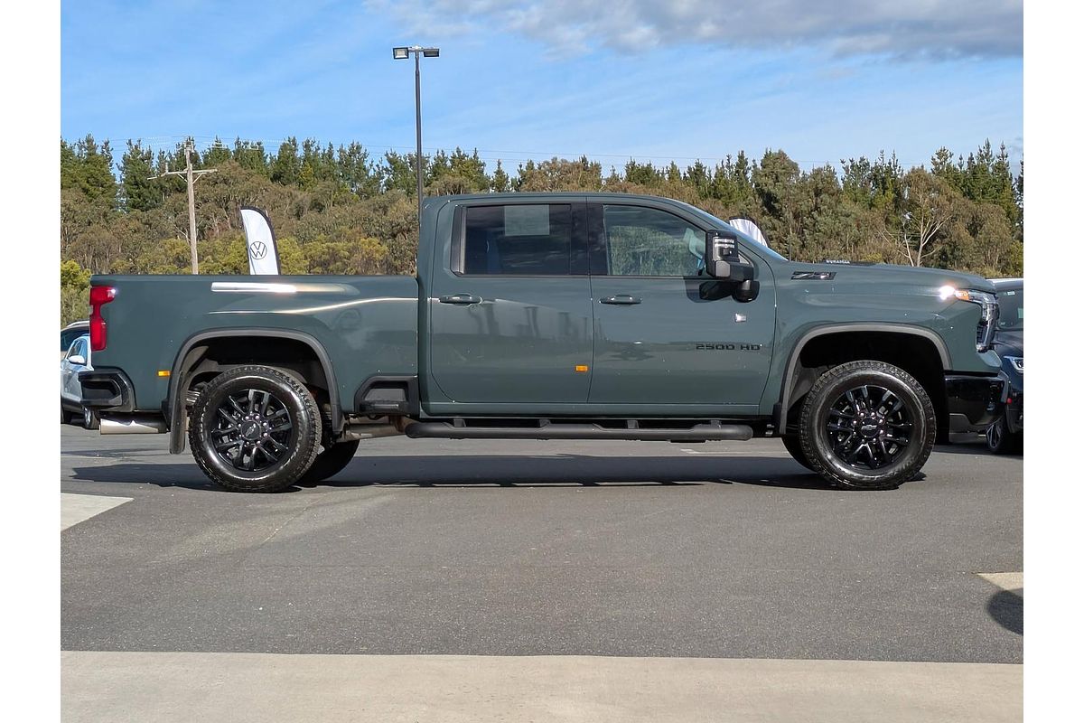 2025 Chevrolet Silverado HD LTZ Premium W/Tech Pack T1 4X4