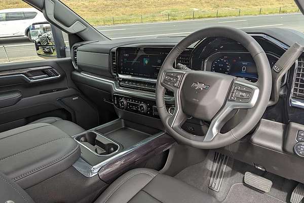 2025 Chevrolet Silverado HD LTZ Premium W/Tech Pack T1 4X4