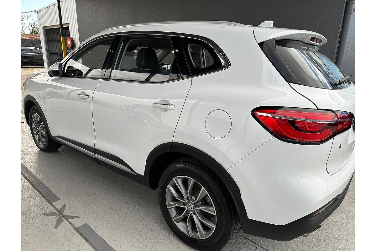 2022 MG HS Vibe SAS23