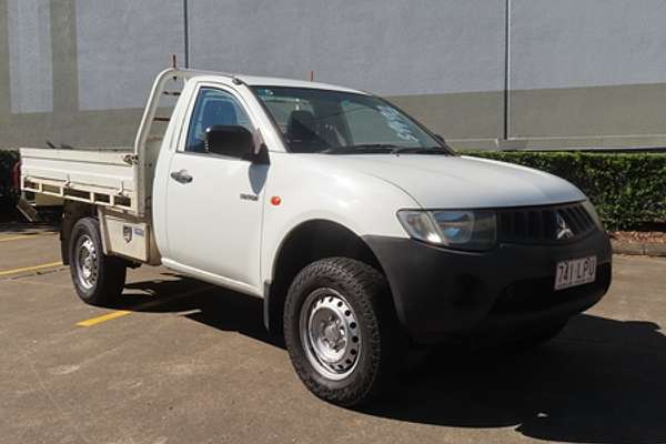 2009 Mitsubishi Triton GLX ML 4X4