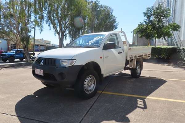 2009 Mitsubishi Triton GLX ML 4X4