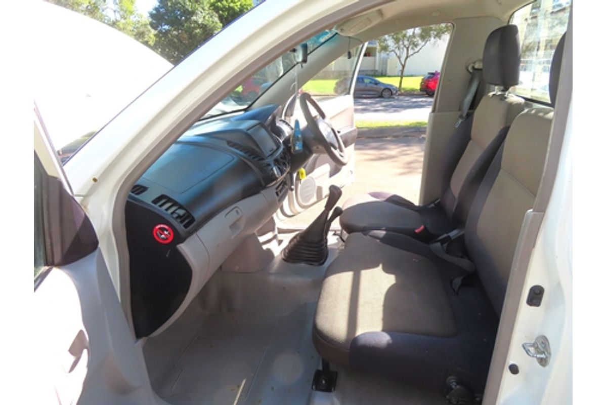 2009 Mitsubishi Triton GLX ML 4X4