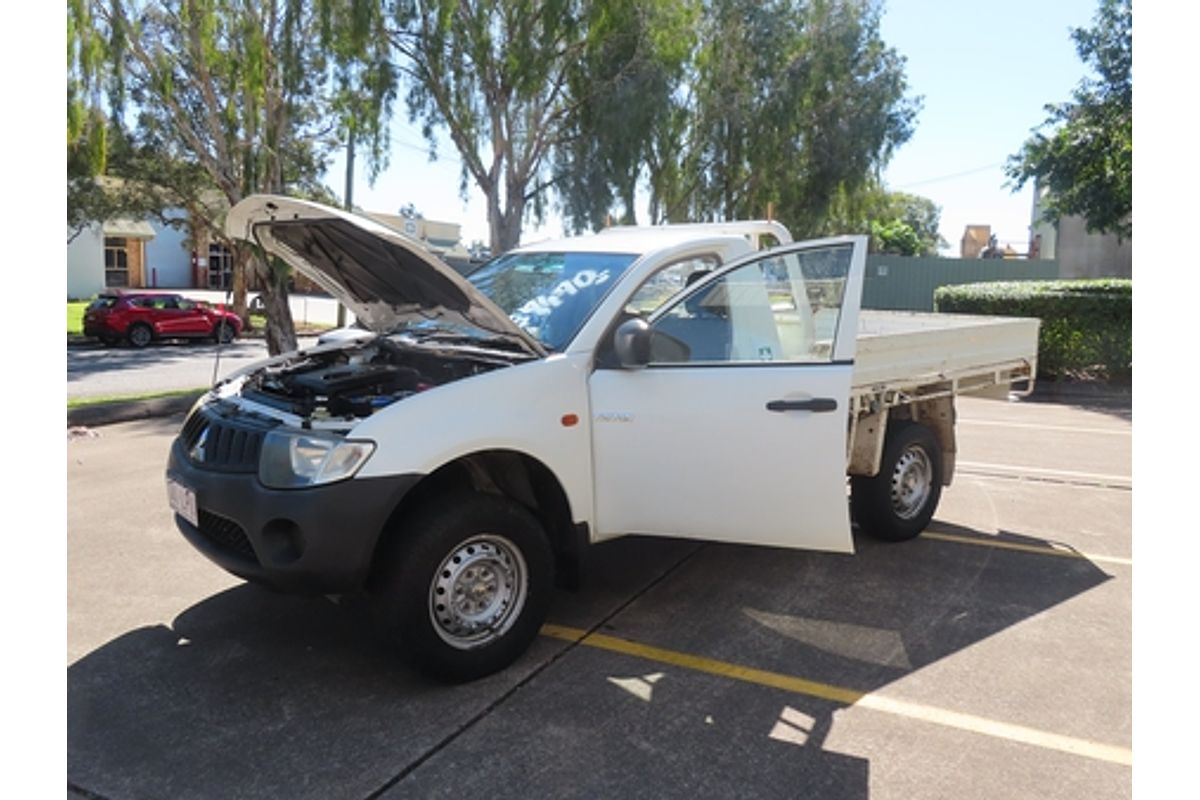 2009 Mitsubishi Triton GLX ML 4X4