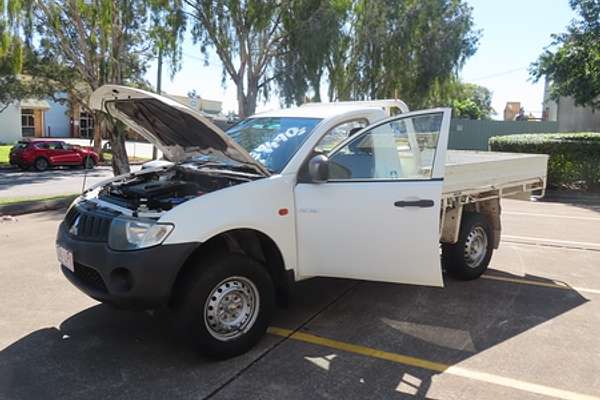 2009 Mitsubishi Triton GLX ML 4X4