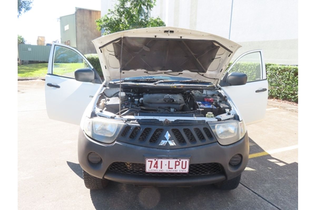 2009 Mitsubishi Triton GLX ML 4X4