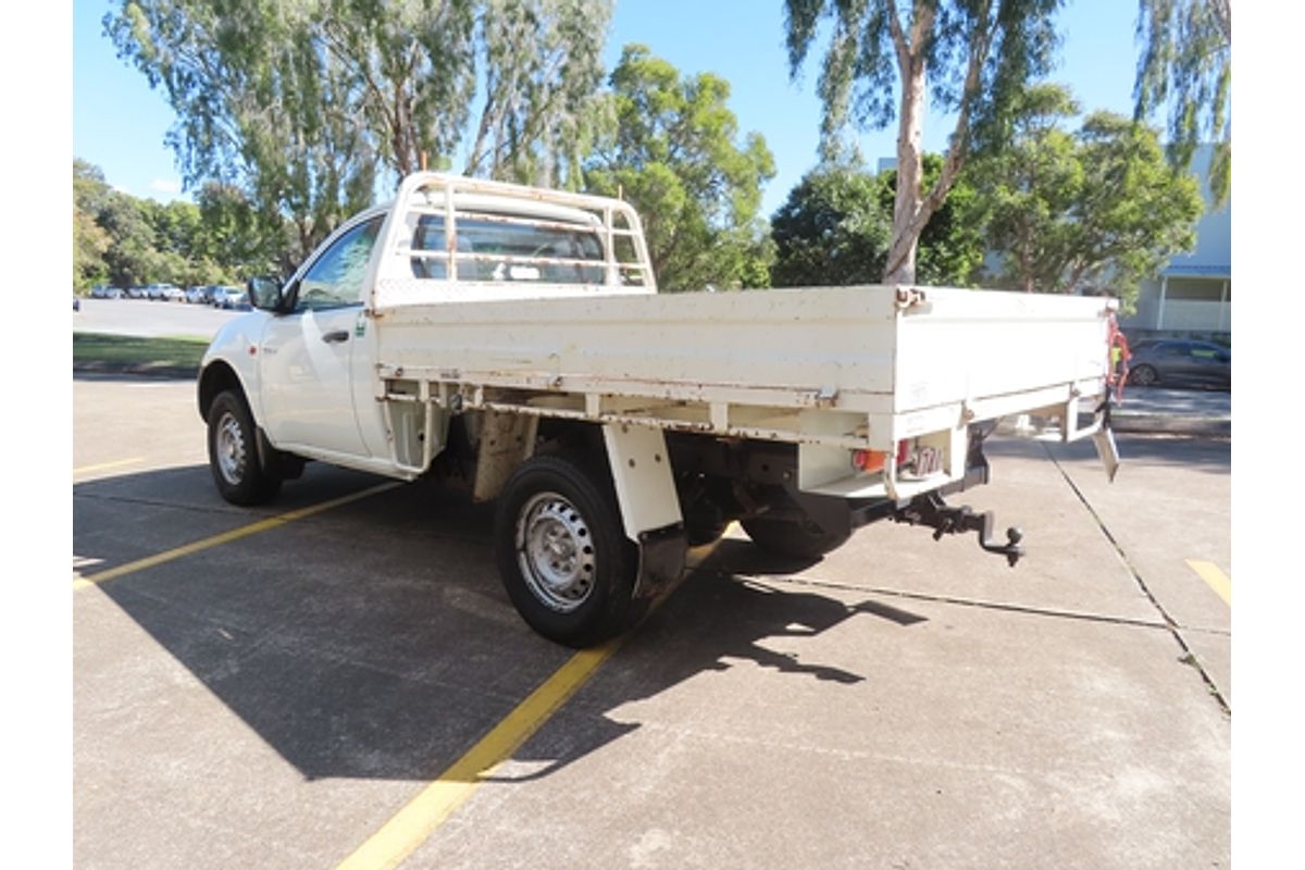 2009 Mitsubishi Triton GLX ML 4X4
