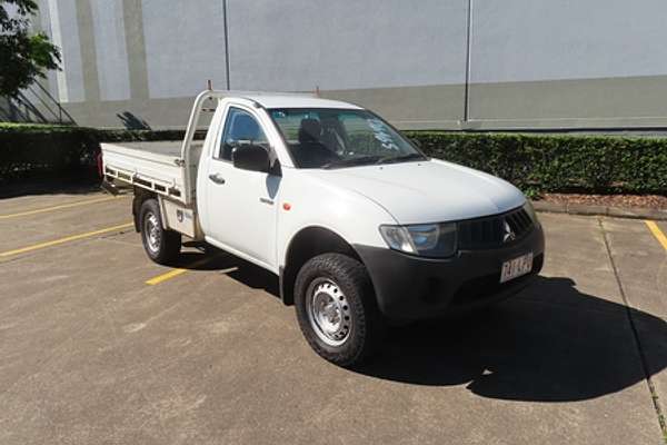 2009 Mitsubishi Triton GLX ML 4X4