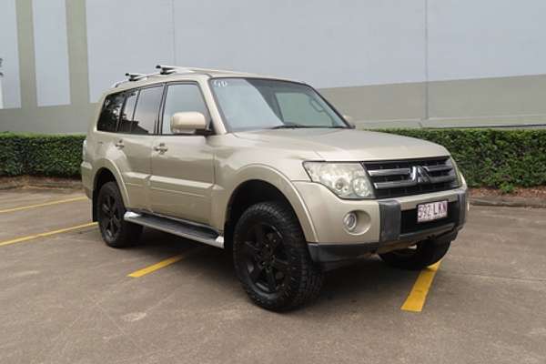 2008 Mitsubishi Pajero 25th Anniversary NS