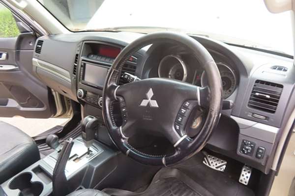 2008 Mitsubishi Pajero 25th Anniversary NS
