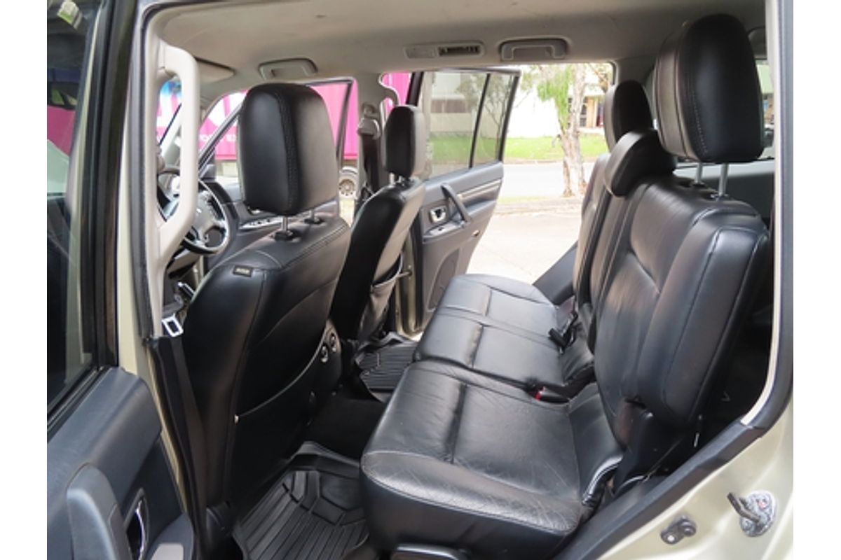 2008 Mitsubishi Pajero 25th Anniversary NS