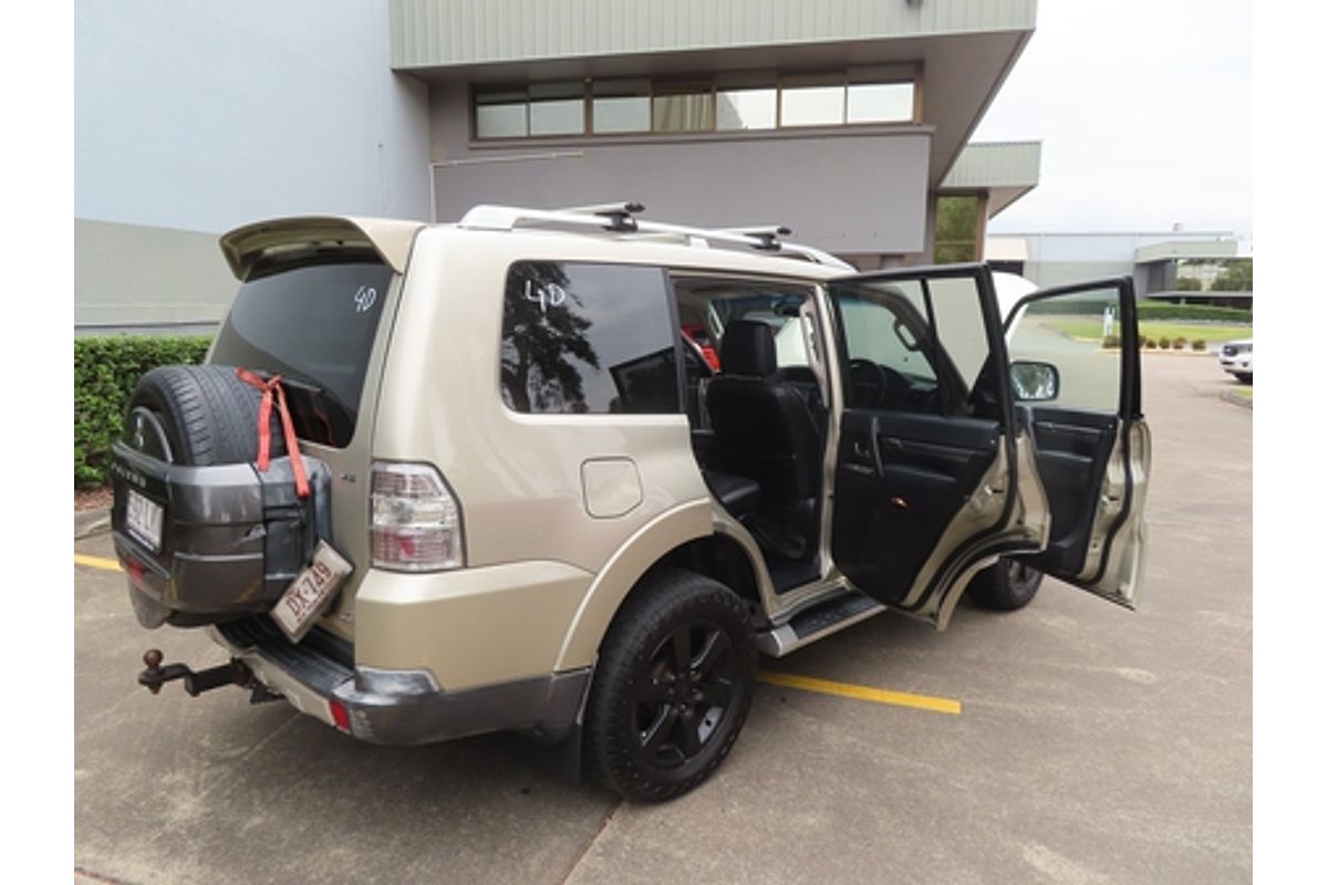 2008 Mitsubishi Pajero 25th Anniversary NS