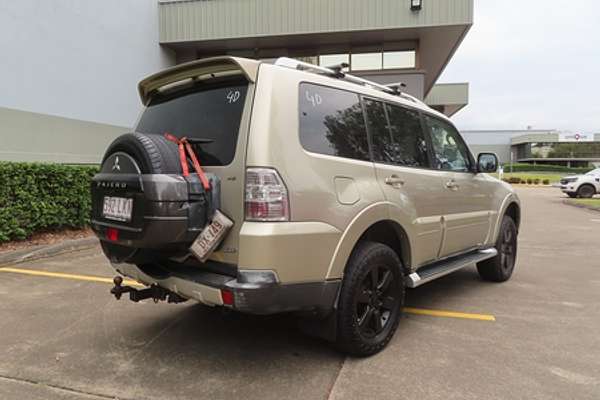2008 Mitsubishi Pajero 25th Anniversary NS