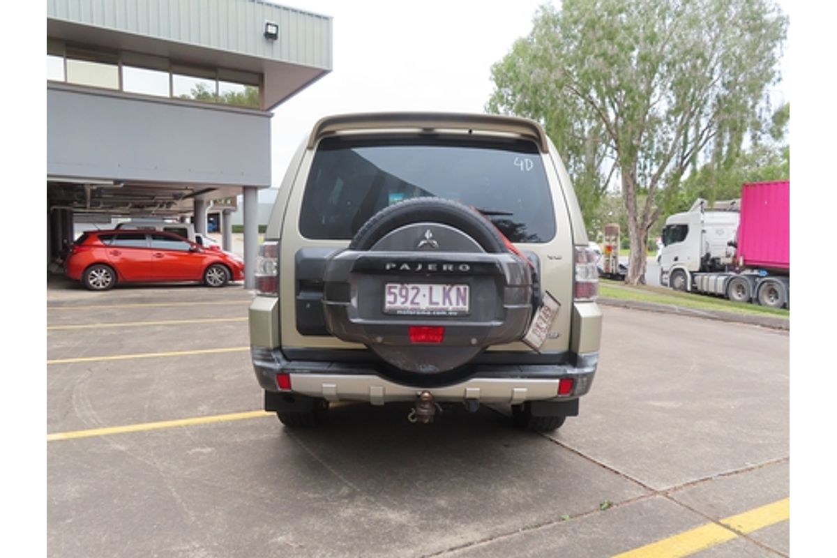 2008 Mitsubishi Pajero 25th Anniversary NS