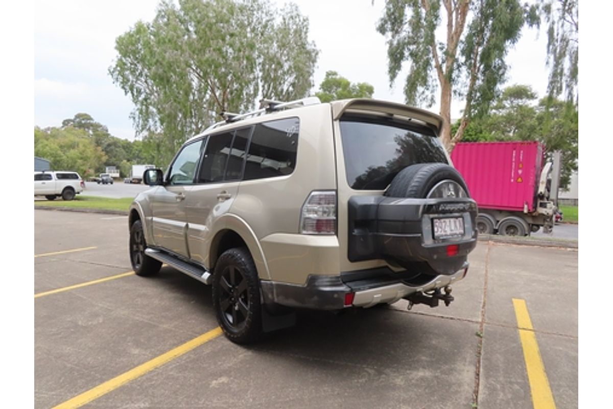 2008 Mitsubishi Pajero 25th Anniversary NS