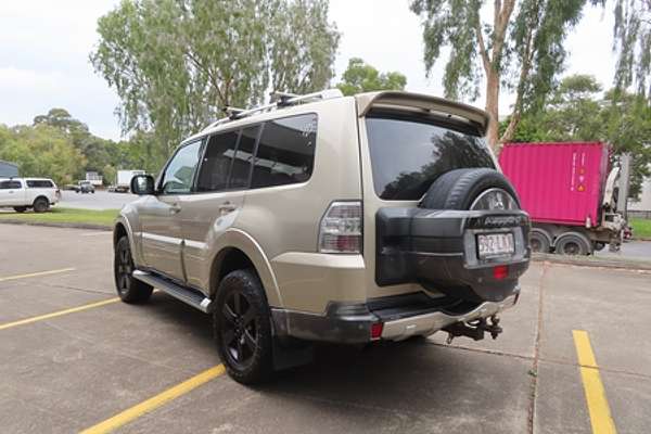 2008 Mitsubishi Pajero 25th Anniversary NS