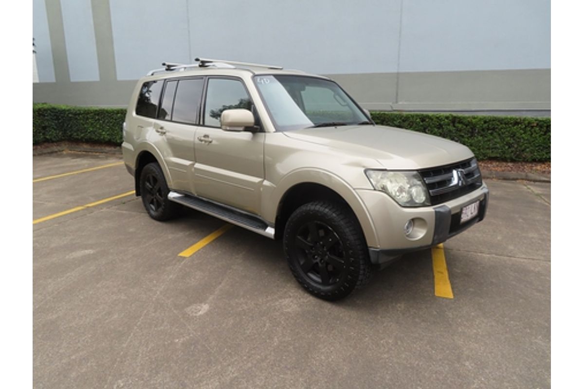 2008 Mitsubishi Pajero 25th Anniversary NS