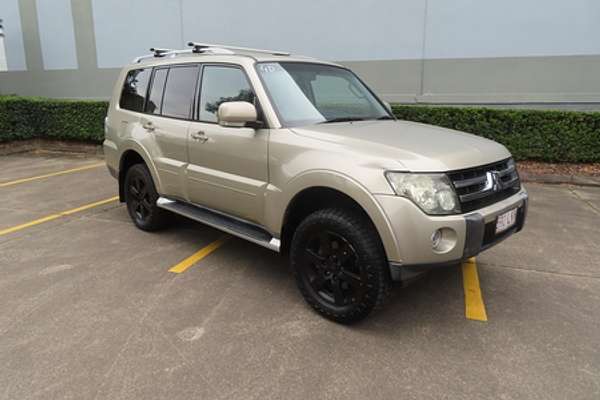 2008 Mitsubishi Pajero 25th Anniversary NS